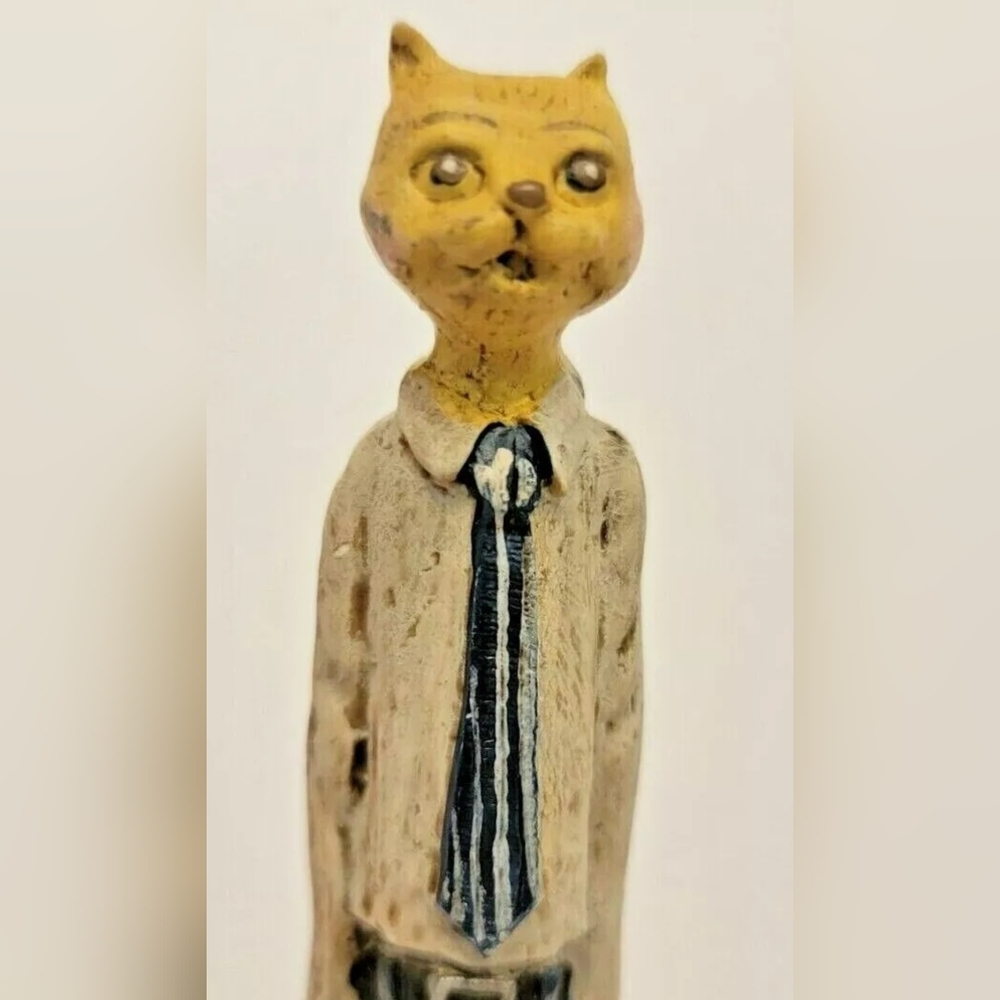 Vintage Tall Skinny Whimsical Resin Cat Figurine Complete w/ Briefcase & Tie